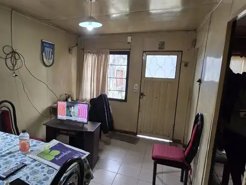 Casa en Venta en Luis Guillon, USD 40.000