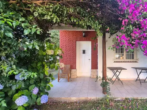 Casa en Venta con 1 cochera