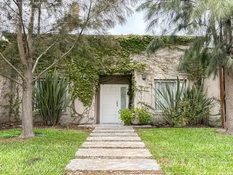 Casa a la venta en San Francisco, Villanueva.
