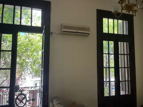 Depto Tipo Casa en Venta de 6 ambientes