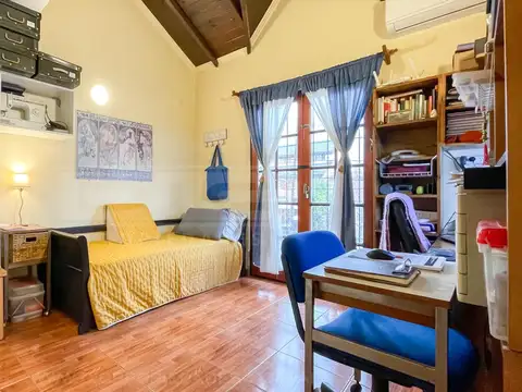 Casa 4 ambientes con 1 baño