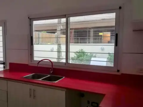 Depto Tipo Casa en Venta 9 años