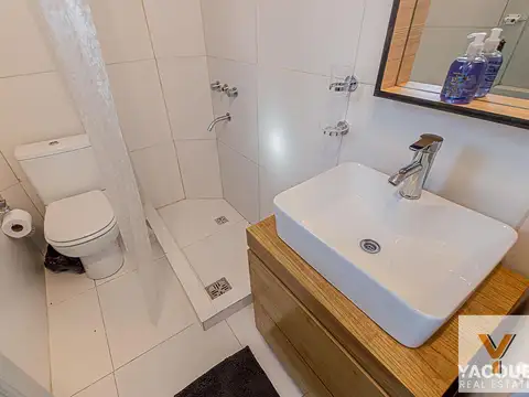 Depto Tipo Casa en Venta de 5 ambientes