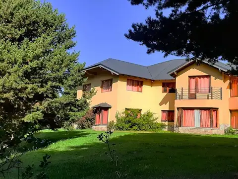 EXC. INVERSION- COMPLEJO 6 DTOS + CASA PRINCIPAL