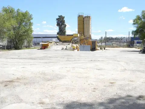 ALQUILER TERRENO en ZONA INDUSTRIAL