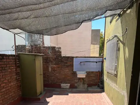 Depto Tipo Casa 4 ambientes con 1 baño