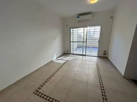 VENTA DUPLEX 3 AMBIENTES BANFIELD  APTO CREDITO