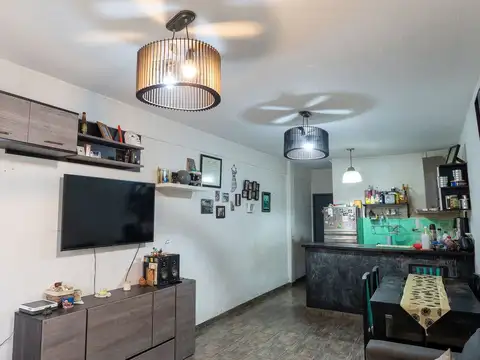 Depto Tipo Casa en Venta en Villa Luzuriaga, USD 54.000