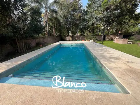 Casa 5 ambientes con 3 baños