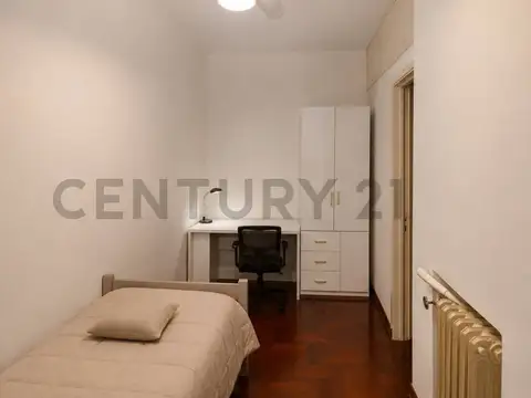 VENTA CASA INTERNA, 2 DORMITORIOS + COMODIN, TERRAZA, PARRILLERO