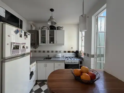 Depto Tipo Casa en Venta en Caballito, USD 135.000