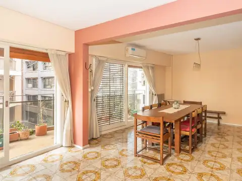 Departamento en Venta de 5 ambientes