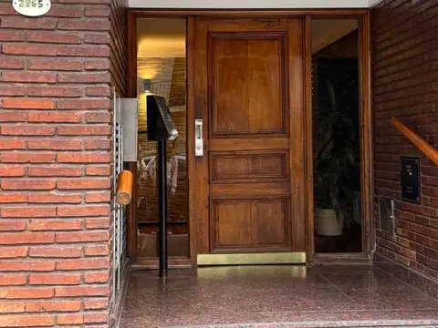 Crámer 2800, Piso 3