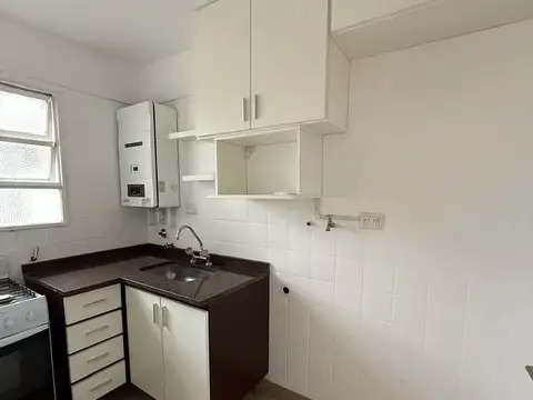 Crámer 2800, Piso 3