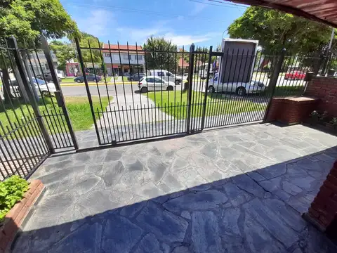 Depto Tipo Casa en Venta en Constitución, USD 130.000