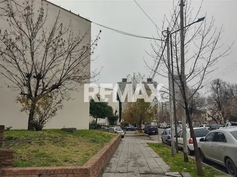 Hipólito Yrigoyen 900