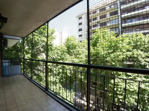 Departamento 5 ambientes con 2 baños