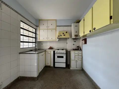 Colon 1342 , Piso 0