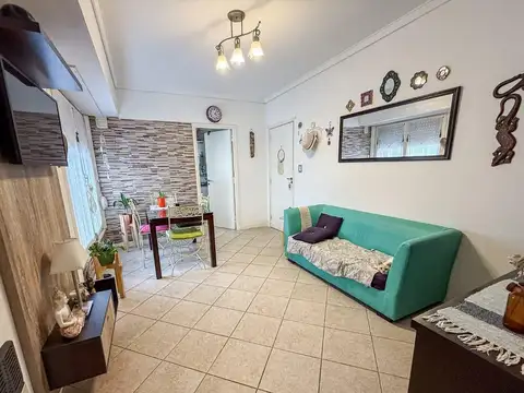 Departamento en Venta en Barrio 2 De Abril, USD 78.900