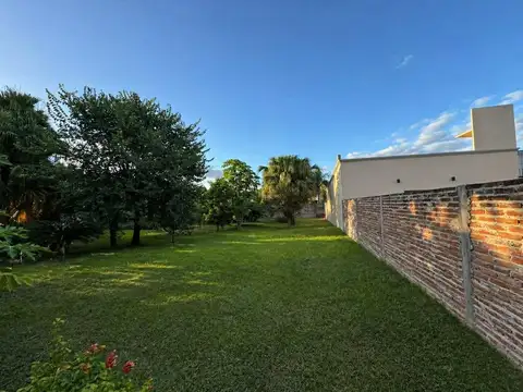 En Venta Casa a Refaccionar en Avellaneda