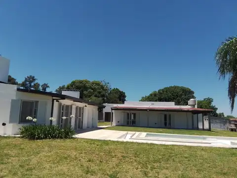 AMPLIA PROPIEDAD A LA VENTA, CON GRAN PARCELA DE TERRENO 