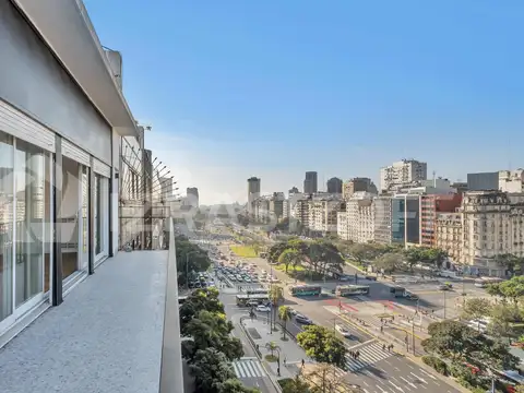 Departamento de 5 ambientes en venta en Recoleta, piso alto con balcón, vista abierta, muy luminoso.