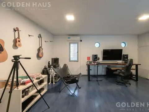 Departamento 4 ambientes con 4 baños