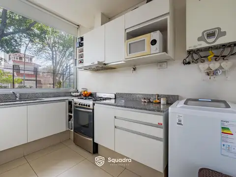 Álvarez Thomas al 2700
