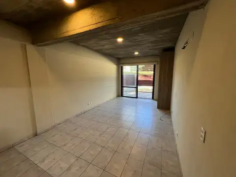Departamento en Alquiler en Belén de Escobar, $ 500.000