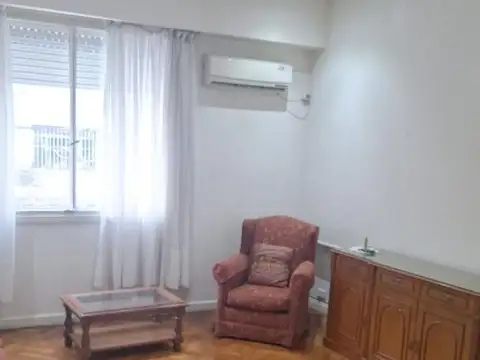 Departamento en Venta en Balvanera, USD 115.000