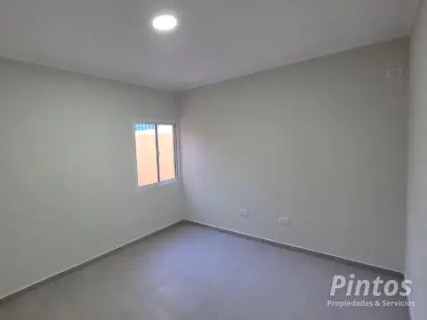 Casa en Venta al Oeste