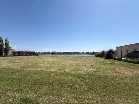 Terreno en Venta en Countries y Barrios Cerrados en Pilar, USD 40.000