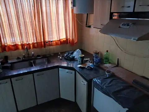 Casa - Alquiler - Argentina, Tres de Febrero - Moreno 4608