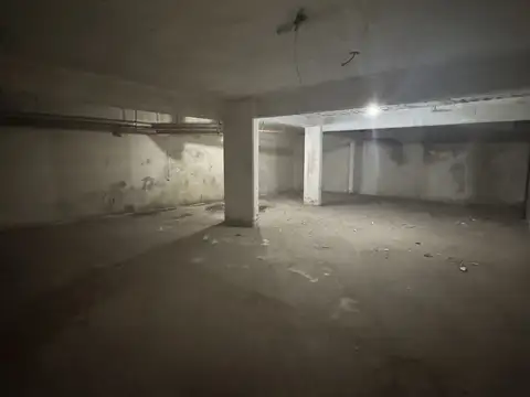 3 De Febrero 900, Piso -1