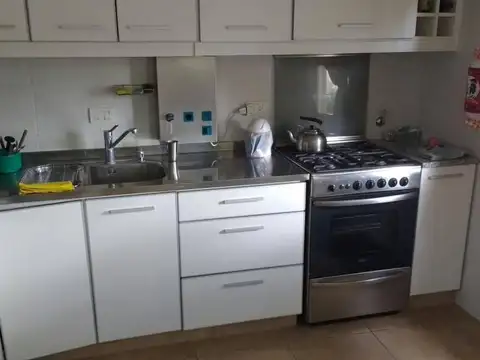 Departamento 4 ambientes con 3 baños