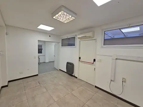 VENTA OFICINA EN FLORIDA OESTE