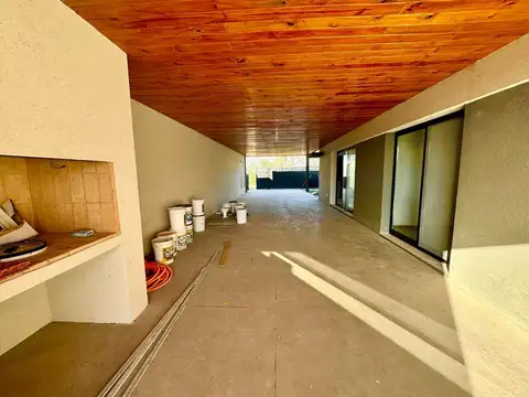 Av.Punta Chacra al 200