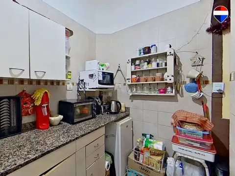 VENTA PH 2 AMBIENTES CON PATIO PLANTA BAJA LA BOCA