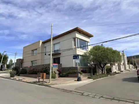 Casa en Venta en Comodoro Rivadavia, USD 350.000