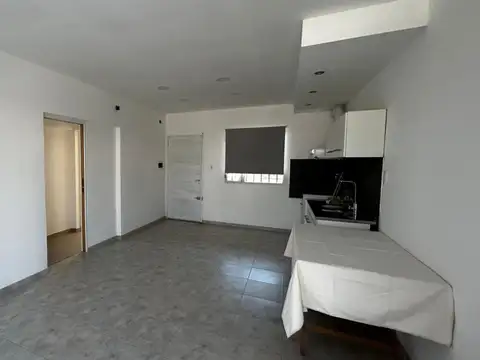 ALQUIER CASA 2 DORMITORIOS B° BELLA VISTA PLOTTIER