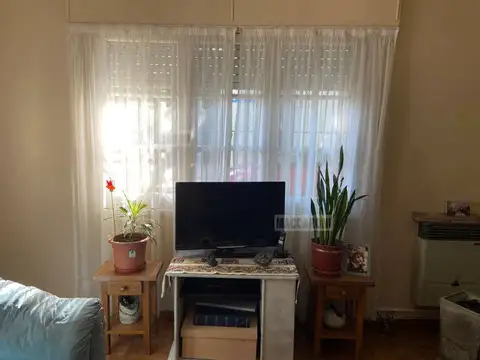 Depto Tipo Casa en Venta 25 años