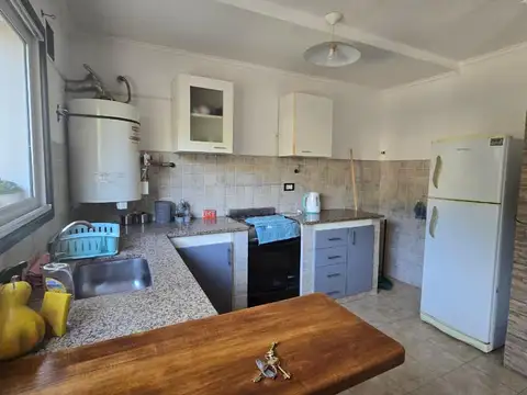 Depto Tipo Casa en Alquiler en Pompeya, $ 1.100.000