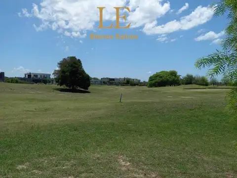 Venta lote en Cantón Golf con fondo al Golf, Oportunidad