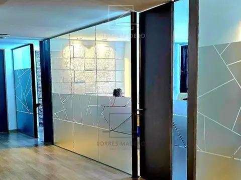 Oficina en Alquiler al Oeste