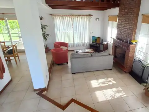 Casa en Alquiler Temporal en Campo Chico, USD 1.259