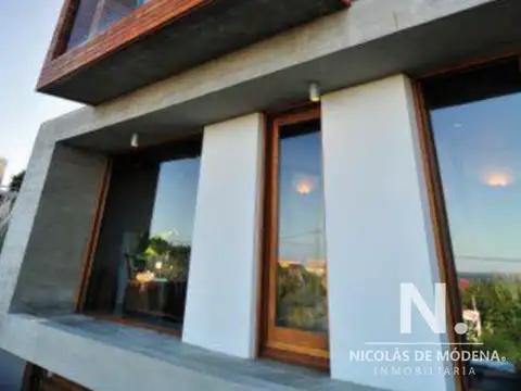 Casa en Venta en El Chorro, USD 1.200.000