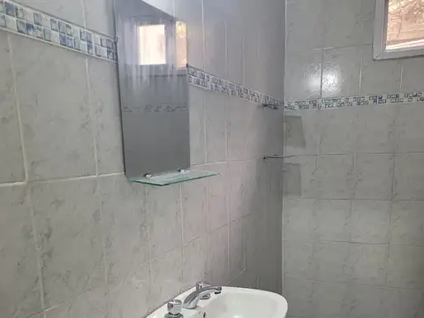 Depto Tipo Casa en Alquiler de 1 dormitorio