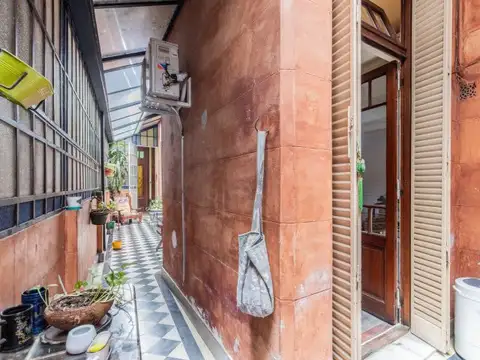 Depto Tipo Casa en Venta 76 años