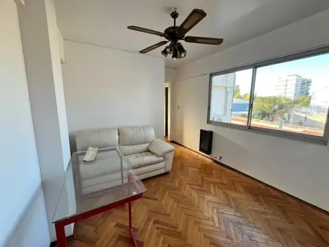 Cazadores 1900, Piso 3