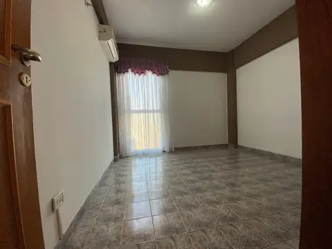 Departamento en Alquiler en Villa Lugano, $ 750.000